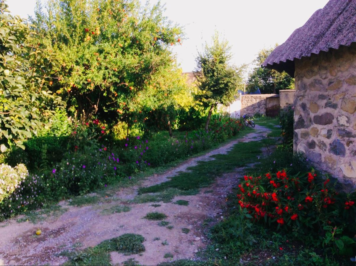 House On Ashiq Cuma Street 8 Bed & Breakfast Sheki Exterior photo