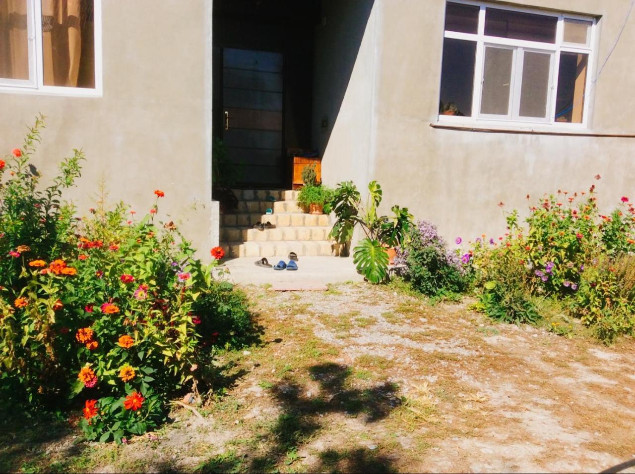 House On Ashiq Cuma Street 8 Bed & Breakfast Sheki Exterior photo